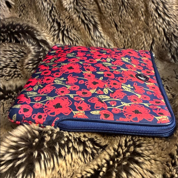 Coach Accessory Case - Picture 4 of 7